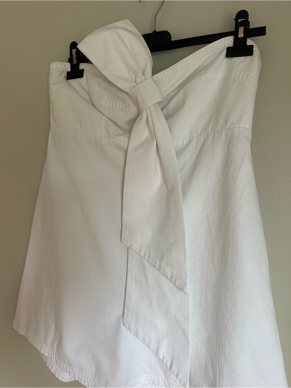 SHUG Harper Romper White Strapless Bow Size Small NEW Zipper Back - Picture 4 of 10